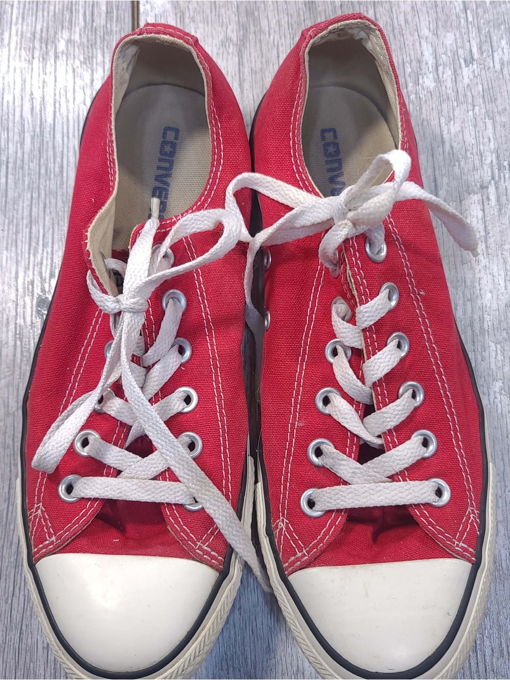 Converse all stars unisex classic ankle cut red and white mens 7 women’s 9